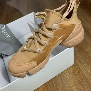 Dior D-Connect sneakers